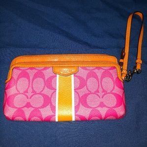 Coach Double Zip wristlet